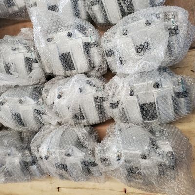 Утюг серого цвета 8" гальванизированные гидравлические крумциркули трейлера шлюпки крумциркуля 2000lbs тарельчатого тормоза